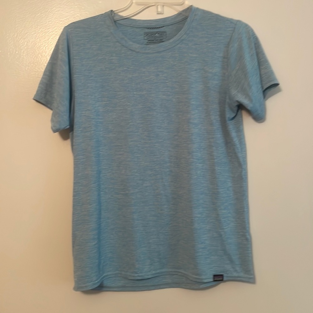 Patagonia Women's Capilene® Cool Daily Shirt; small; light blue; great condition